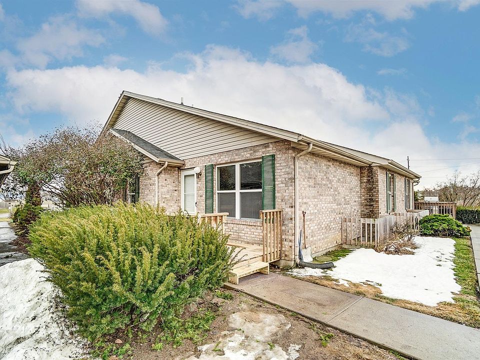 1st image of 4614 Yorkshire Dr