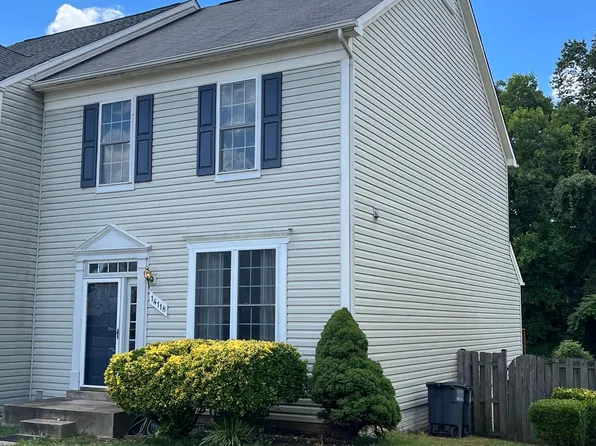 14118 Madrigal Dr, Woodbridge, VA 22193