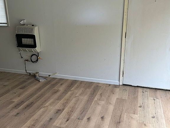 2nd image of 5114 Ironwood