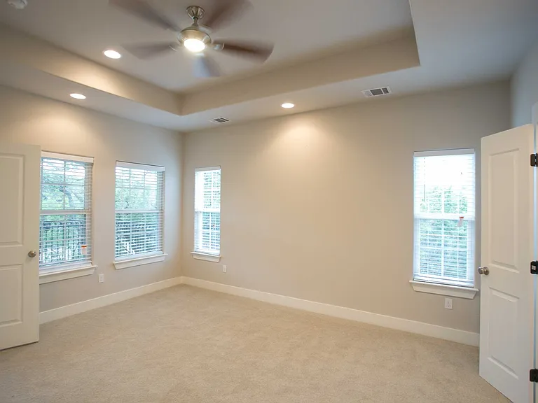 4301 Mansfield Dam Rd #2102 — Photo 6