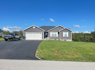 2906 Hydro Pondsville Rd, Smiths Grove, KY 42171