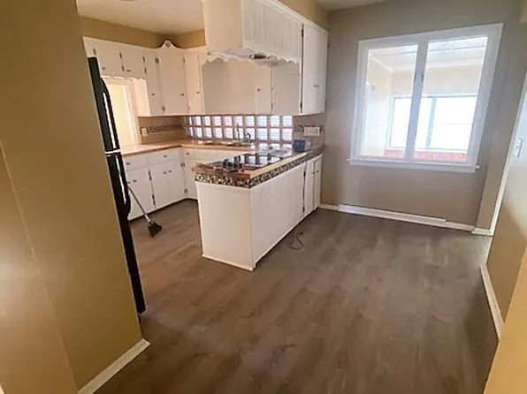 73 Governor Ter, Rochester, NY 14609