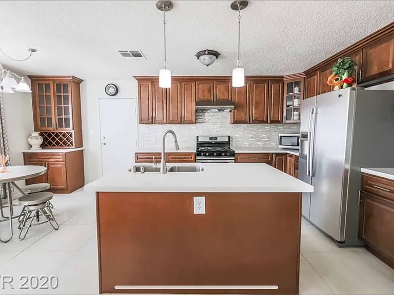 3462 Myrtle Ave — Photo 24
