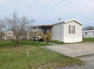 322 Penrose Dr, Irwin, PA