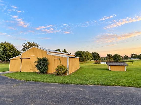 4th image of 3767 County Road 813
