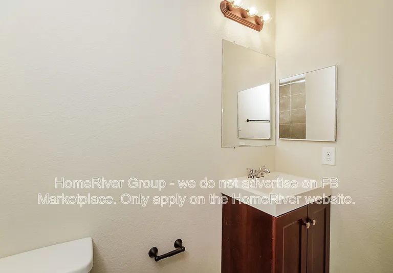 6414 Melanzane Ave #3 — Photo 10