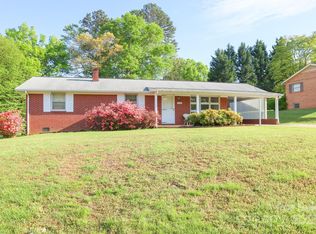 3119 6th Ave SW, Hickory, NC 28602