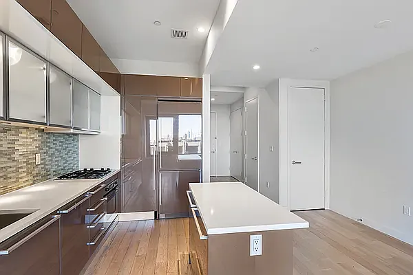 Rented by Platinum Properties | media 25