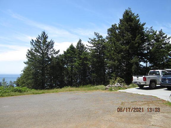 4th image of 71 Antler Ct