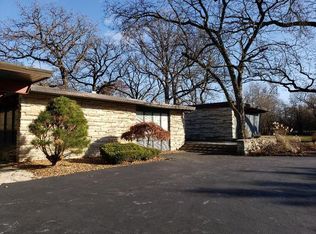 2 Graymoor Ln, Olympia Fields, IL 60461