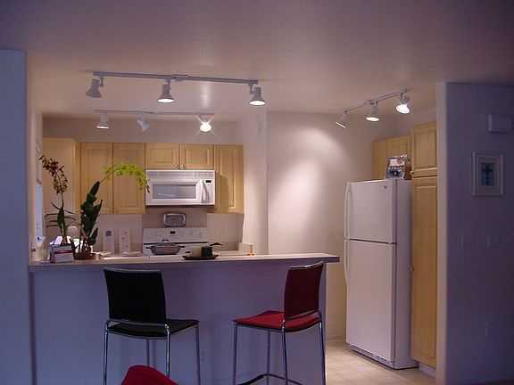 3rd image of 92-1145 Panana St APT 1604