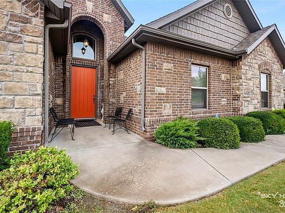 2nd image of 5598 Murfield Dr