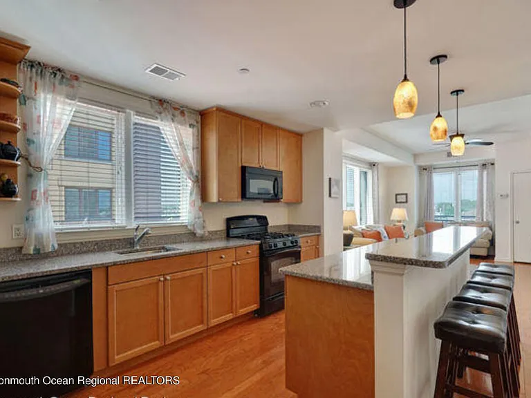 1501 Ocean Ave #2413 — Photo 3
