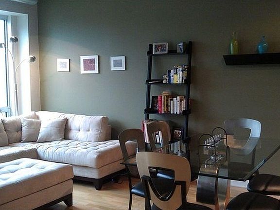 3rd image of 845 N Kingsbury St Unit 702