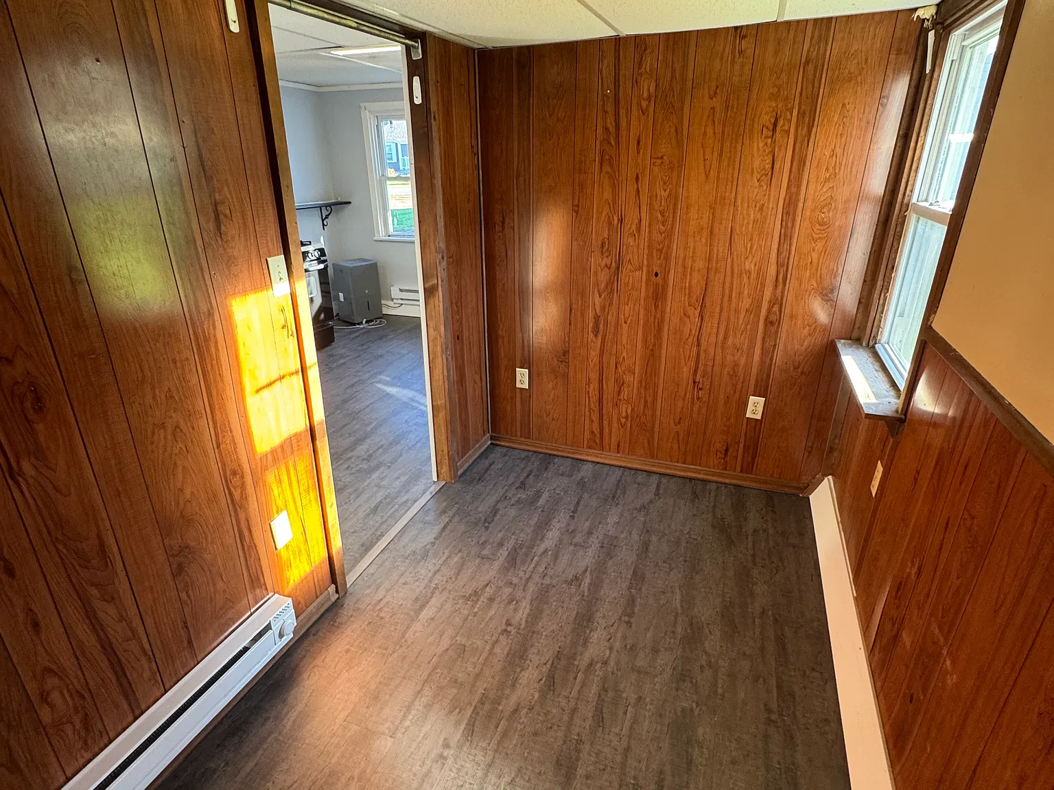 1 bed, 300 sqft, $975 — Photo 4