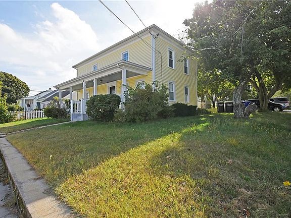 2nd image of 59 W Warwick Ave