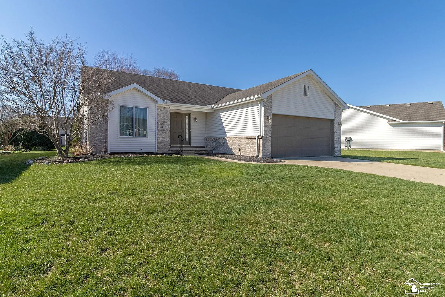 2197 Princeton Ln photo 1
