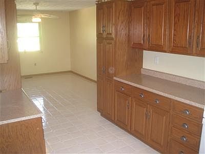 5th image of 2150 S Helenwood Dr