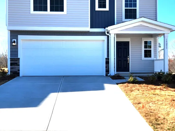 15233 Windy Plains Rd, Charlotte, NC 28262