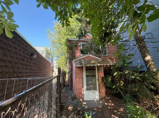 827 Pine St, Brooklyn, NY 11208
