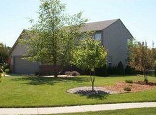 6027 Spring Oaks Dr, Indianapolis, IN 46237