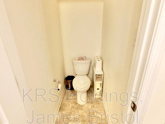 3rd image of 80108 Ellendale Dr