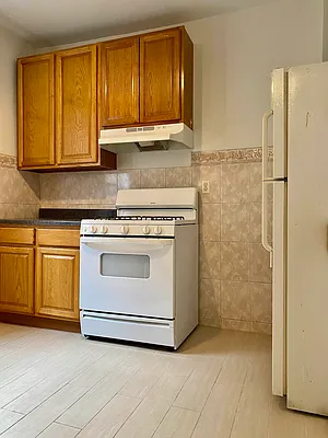 Rented by Stefane Sickler, LREB | media 6