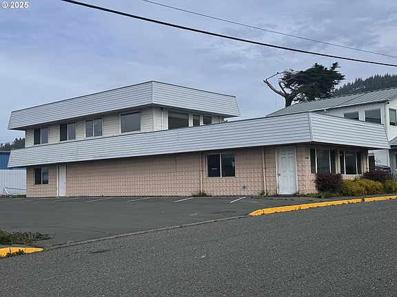 3rd image of 94181 4th St