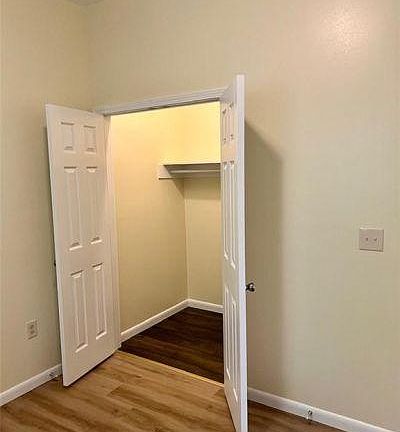 4th image of 4433 Canal St APT 7