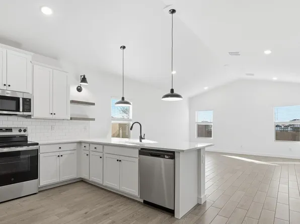 23375 W Raymond Street, Buckeye, AZ 85326