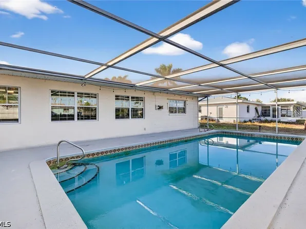 4312 S Atlantic Cir, North Fort Myers, FL 33903