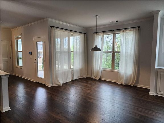 5th image of 5553 Shallow Branch Dr