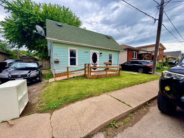 4103 Dyson Ave, Niagara Falls, ON L2E 3L6