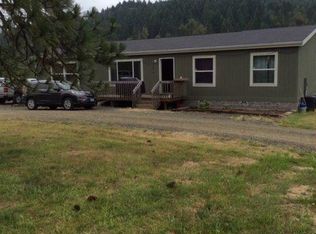 2496 Coos Bay Wagon Rd, Roseburg, OR 97471