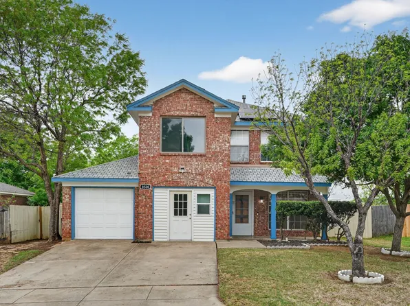8524 Gatlinburg Dr, Fort Worth, TX 76123