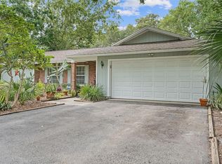 155 Woodcutter Ln, Palm Harbor, FL 34683