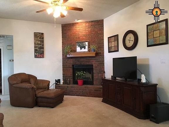 2nd image of 1500 W 18th St