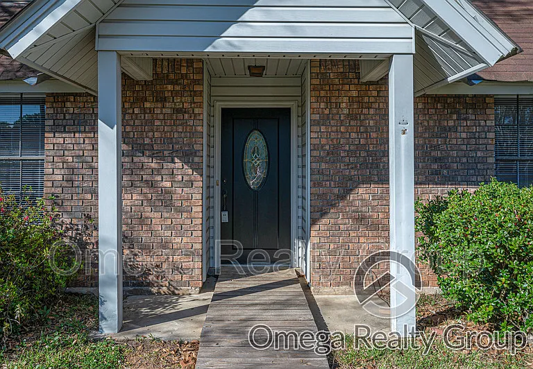 5827 Darien Dr — Photo 5