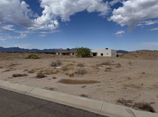 10866 Concho Dr, Wellton, AZ 85356