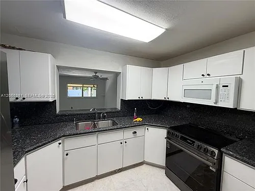 3613 SW 112th Pl Photo 1 3613 SW 112th Pl Photo 1