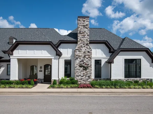 318 Flag Pvt Ct, Gallatin, TN 37066
