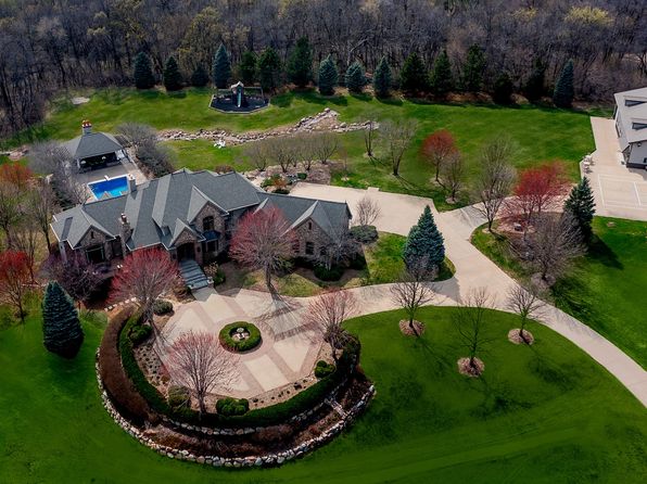 7580 NW 100th St, Grimes, IA 50131