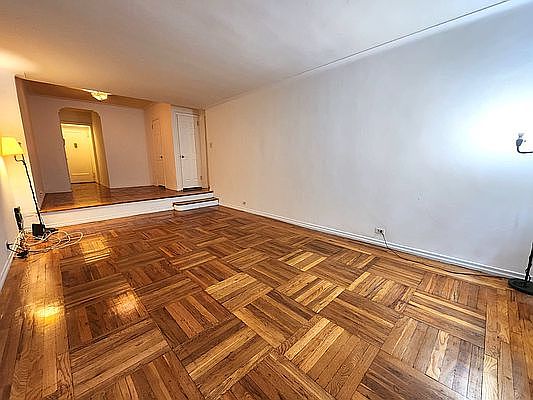 5th image of 98-50 67th Ave APT 1K