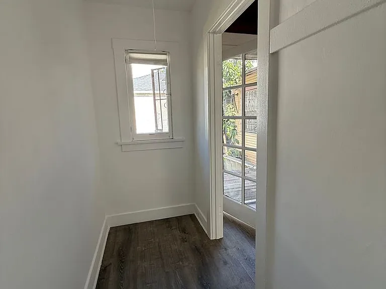 6028 Eleanor Ave #6028 — Photo 6