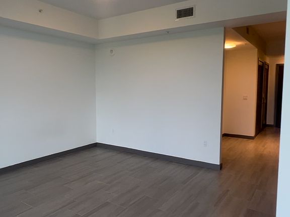 5th image of 430 NE 63rd St #S3