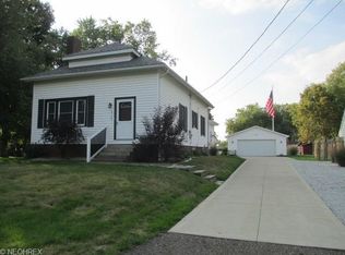 6300 Apple St, Louisville, OH