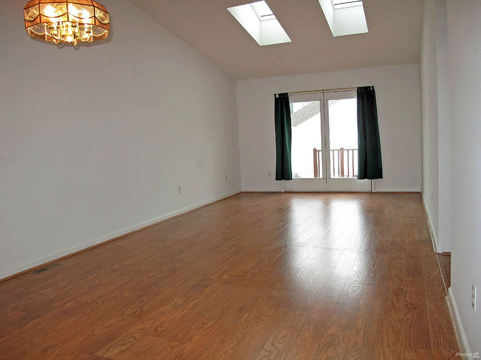 123 Dibble Hollow Ln Windsor Locks CT Zillow