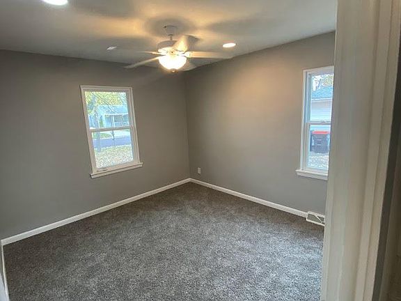 5th image of 5008 N Renwood Ave
