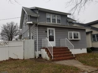 67 Earl St, Union, NJ 07083