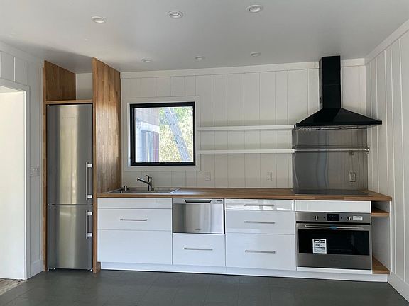 All new kitchen.